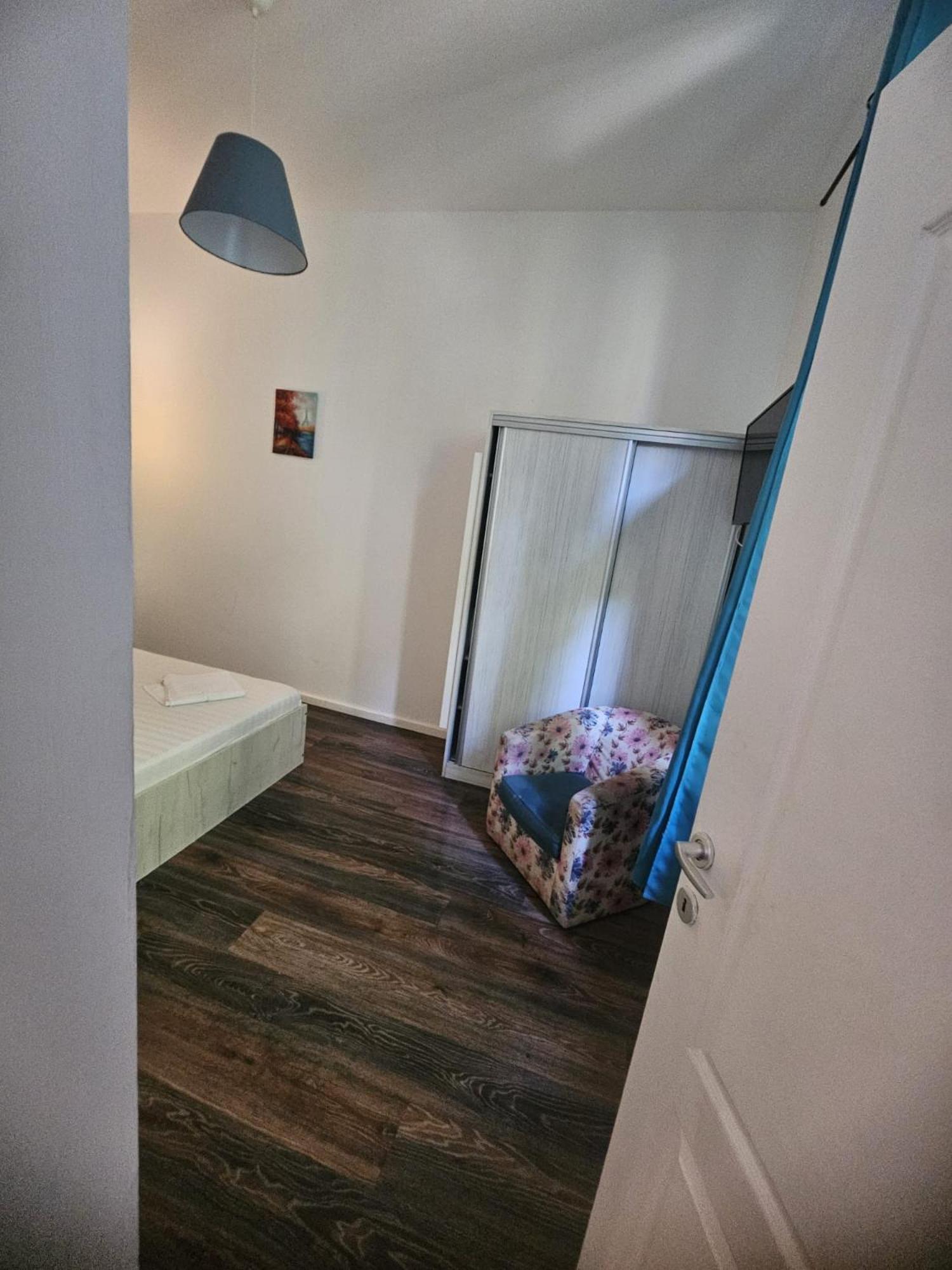 Stanford Aparthotel Бухарест Екстер'єр фото